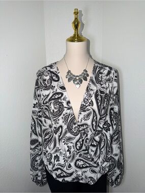 INC International Concepts Black and White Paisley Surplice Blouse